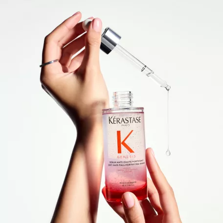 KÉRASTASE GENESIS Sérum Anti-Chute Fortifiant - szérum meggyengült, hajhullásra hajlamos hajra - 90 ml