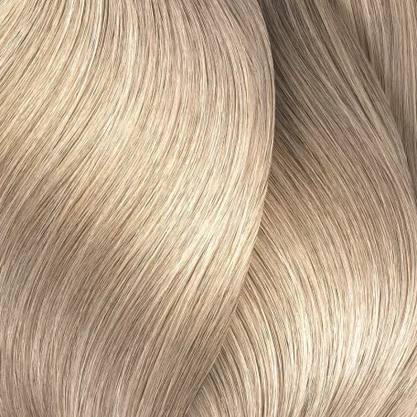L'ORÉAL Dia light 10.01
