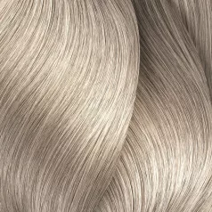 L'ORÉAL Dia light 10.18