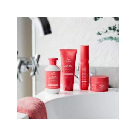 WELLA INVIGO Color Brilliance színvédő sampon normál/vékonyszálú hajra 300 ml
