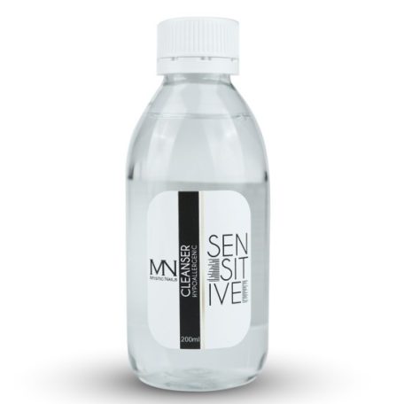 MN Sensitive Cleanser - Hypoallergenic - 200 ml