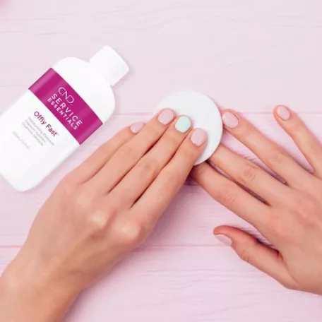 CND - Offly Fast - 946 ml