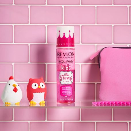 Revlon EQUAVE Kids Princess Look Detangling Conditioner - kifésülést könnyítő spraybalzsam gyerekeknek - 200 ml