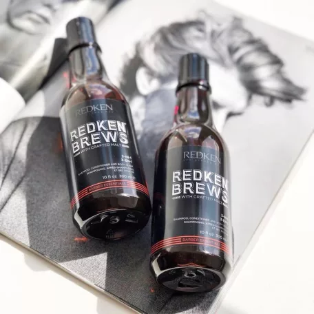 Redken BREWS - 3-In-1 - sampon, kondícionáló és tusfürdő - 300 ml